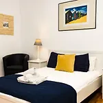Strada Smardan Studio