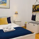 Strada Smardan Studio